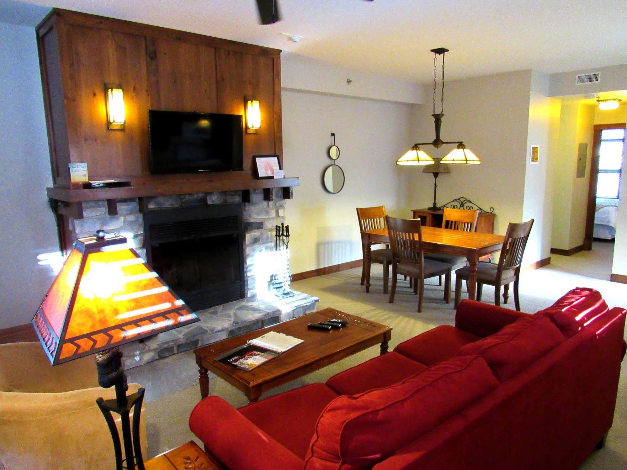Tremblant Les Eaux - Location Adp Appartement Mont-Tremblant Buitenkant foto